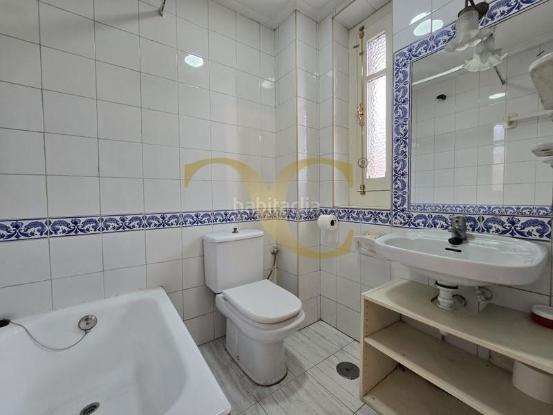 Foto 435f8e6d-4b6a-4ea4-8bad-9a1f7afb32f6. Pis amb calefacció a Salesas - Foncalada - Campoamor Oviedo