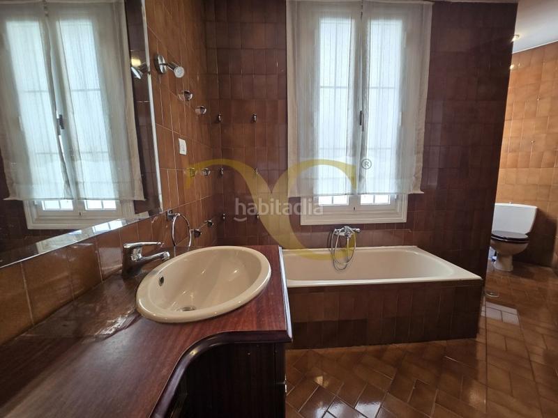 Foto 4e876667-7703-4927-bdfc-2909104b51ac. Pis amb calefacció a Salesas - Foncalada - Campoamor Oviedo