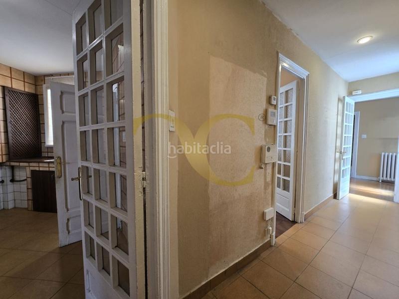 Foto b1dbbed4-5513-4a72-9433-d403c17fbbf7. Pis amb calefacció a Salesas - Foncalada - Campoamor Oviedo