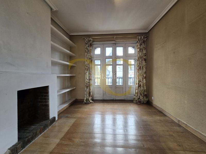 Foto b6629384-1f56-4b55-98f2-6ce9e43c089b. Pis amb calefacció a Salesas - Foncalada - Campoamor Oviedo