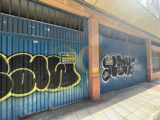Local Comercial  Calle favila. Exclusiva oportunidad de local en parque del oeste.
