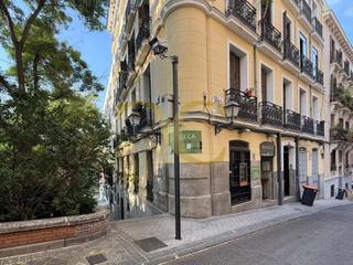 Local Comercial a Calle de la Moreria