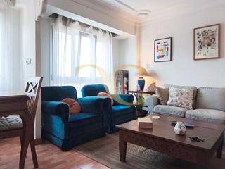 Pis  Calle de martín. Piso en venta en la calzada.