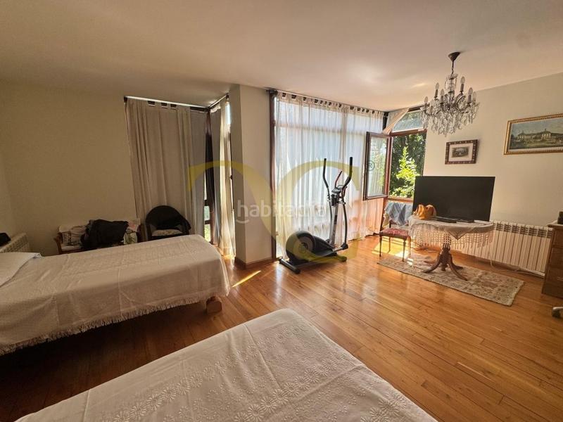 Foto 43e8f559-abaa-4ca7-af65-9b8cfa111755. Chalet espectacular vivienda unifamiliar ubicada en una exclusiva zona residencial. en Piélagos