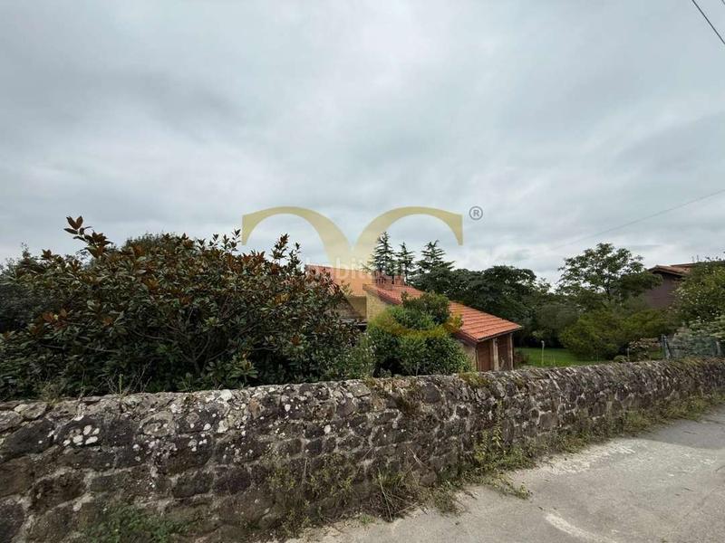 Foto 572bb568-fd60-4265-81e3-a8c531a744ea. Chalet espectacular vivienda unifamiliar ubicada en una exclusiva zona residencial. en Piélagos