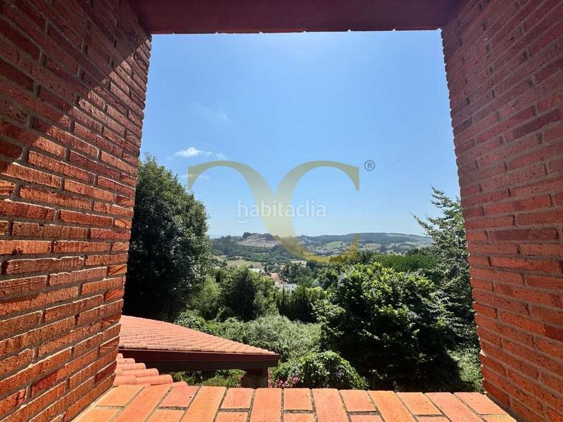 Foto 64dacc6f-44ca-4042-bde7-3fb50b0ecc35. Chalet espectacular vivienda unifamiliar ubicada en una exclusiva zona residencial. en Piélagos