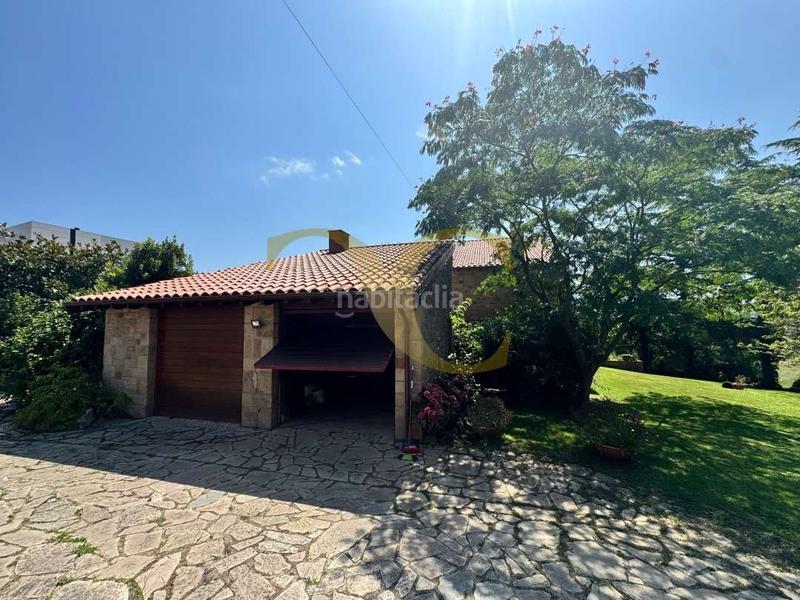 Foto 754946d7-cdbd-4dfc-9ca2-36ef5fe73b72. Chalet espectacular vivienda unifamiliar ubicada en una exclusiva zona residencial. en Piélagos