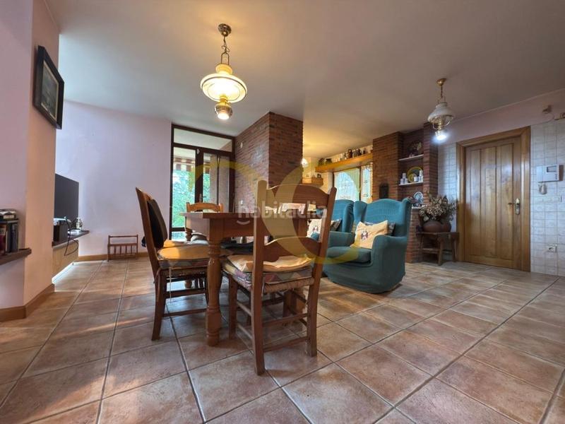 Foto 81ae889a-a9b6-40f2-bcd4-9f9881ff8c00. Chalet espectacular vivienda unifamiliar ubicada en una exclusiva zona residencial. en Piélagos