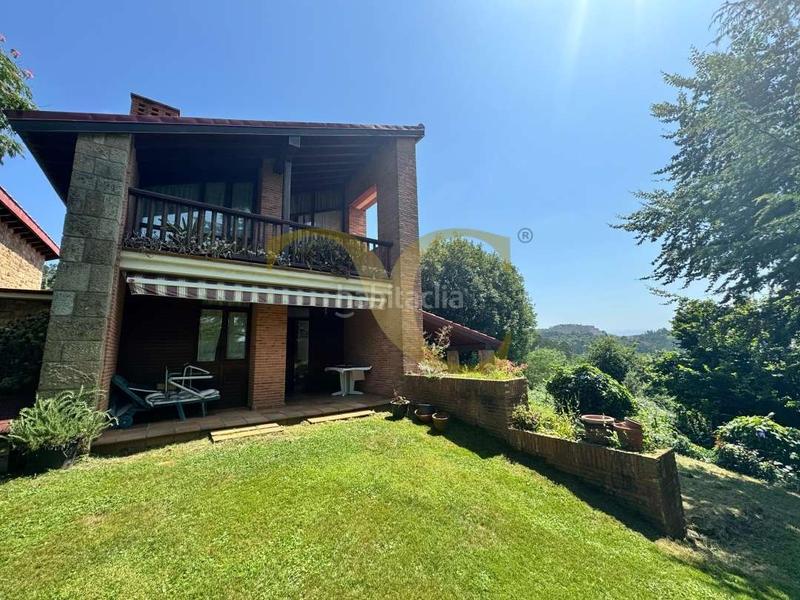 Foto 8534e779-b321-4378-9d1b-df587bce4721. Chalet espectacular vivienda unifamiliar ubicada en una exclusiva zona residencial. en Piélagos