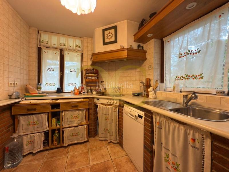 Foto d3f47ad5-af98-465a-b40f-4b3850ea89f2. Chalet espectacular vivienda unifamiliar ubicada en una exclusiva zona residencial. en Piélagos