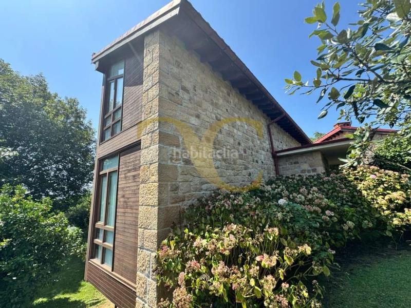 Foto ec14ca99-ef85-4e19-be72-dc7d8fbe8dc9. Chalet espectacular vivienda unifamiliar ubicada en una exclusiva zona residencial. en Piélagos