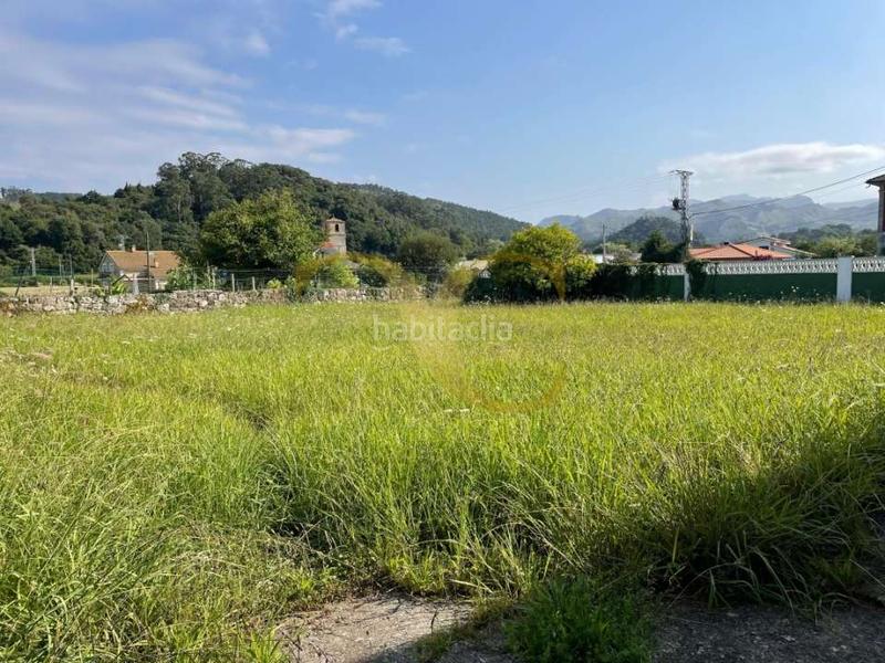 Foto c1f3da37-4c44-419e-a3fb-75de93a08558. Casa  con jardín . en Entrambasaguas