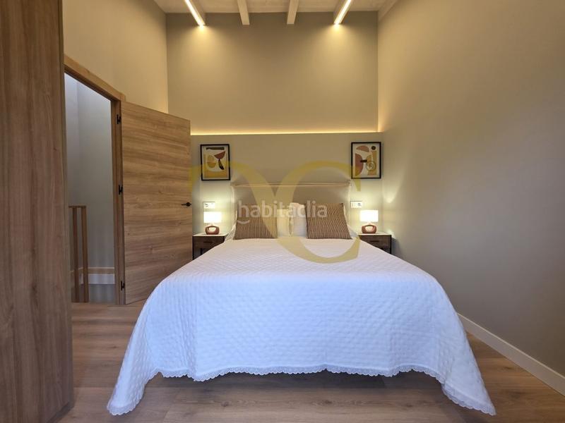 Foto 1724e5d4-a202-4734-b0d9-167b2218b7bb. Casa amb calefacció a Pría-Nueva-Hontoria-Naves Llanes