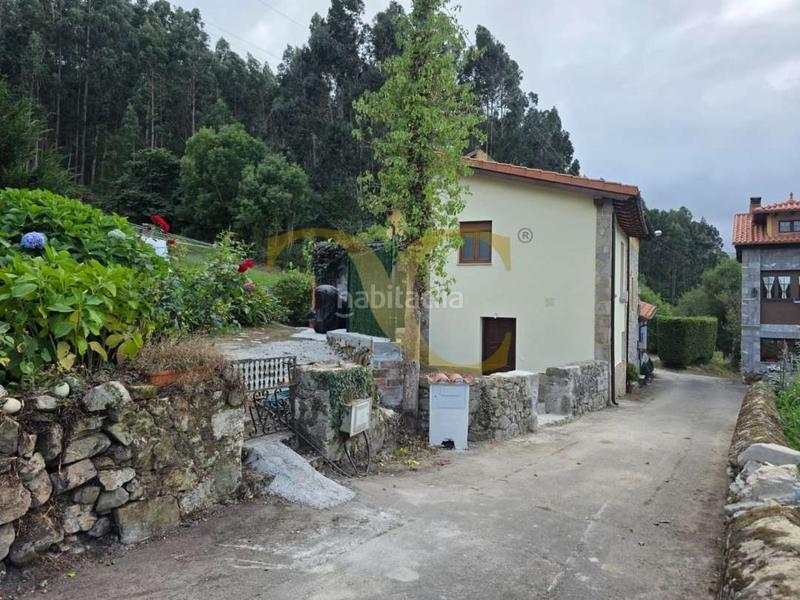 Foto 54b11c58-dcc8-4be5-8e55-62d00828c5a5. Casa amb calefacció a Pría-Nueva-Hontoria-Naves Llanes
