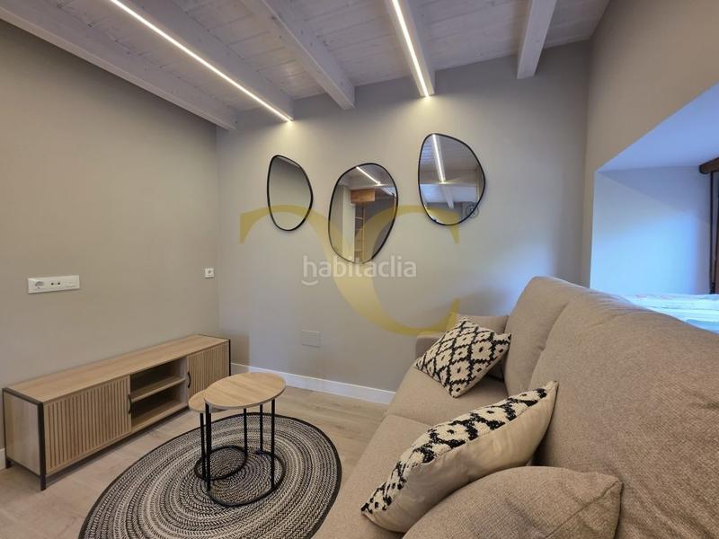 Foto cda06d6c-280b-4cb0-9f0b-bcb3abbf2236. Casa amb calefacció a Pría-Nueva-Hontoria-Naves Llanes