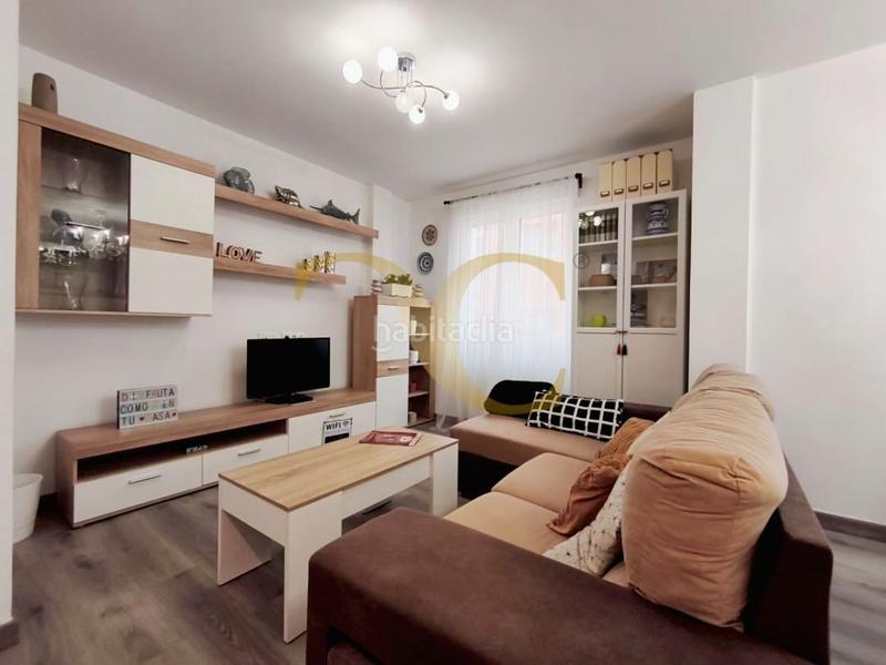 Foto e61ad8da-5ea4-4bfc-97c3-0336a0f5b5f5. Pis amb calefacció a Centro Gijón