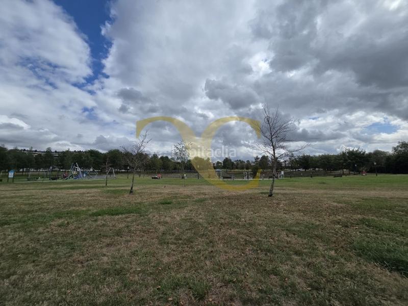 Foto 273cca6f-35c0-4347-995c-0d5485feb796. Terreny residencial a Montecerrao Oviedo