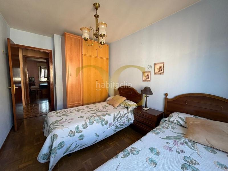 Foto 0808389a-0735-4e2e-adc3-7fa97578ed26. Etagenwohnung mit heizung in La Arena Gijón