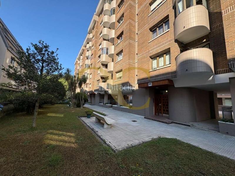 Foto 354e0e3d-dddf-4c95-acea-aecdc59ba9f5. Etagenwohnung mit heizung in La Arena Gijón