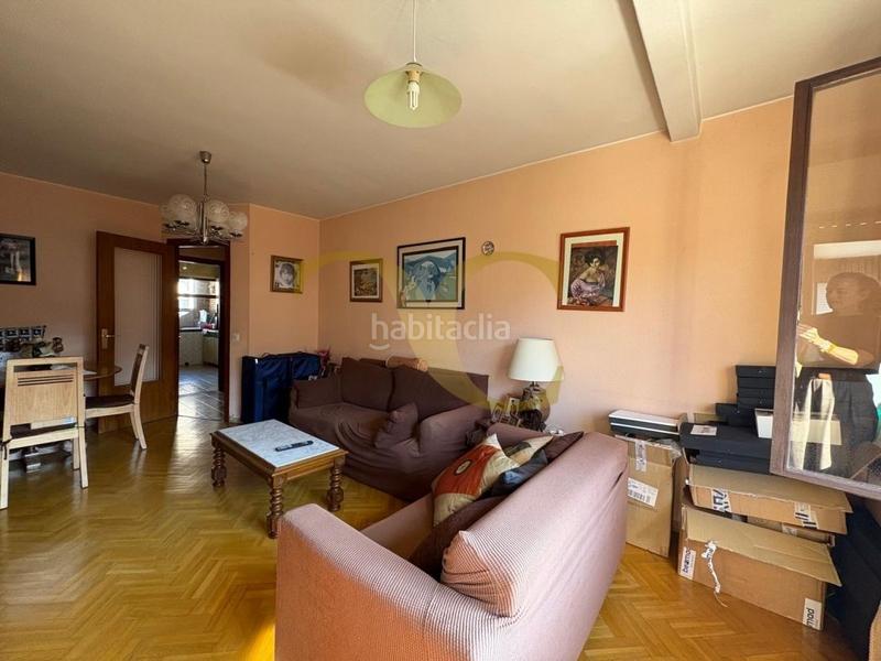 Foto 359a3fba-c73e-4fe9-83c8-fc37cc1a2a52. Etagenwohnung mit heizung in La Arena Gijón