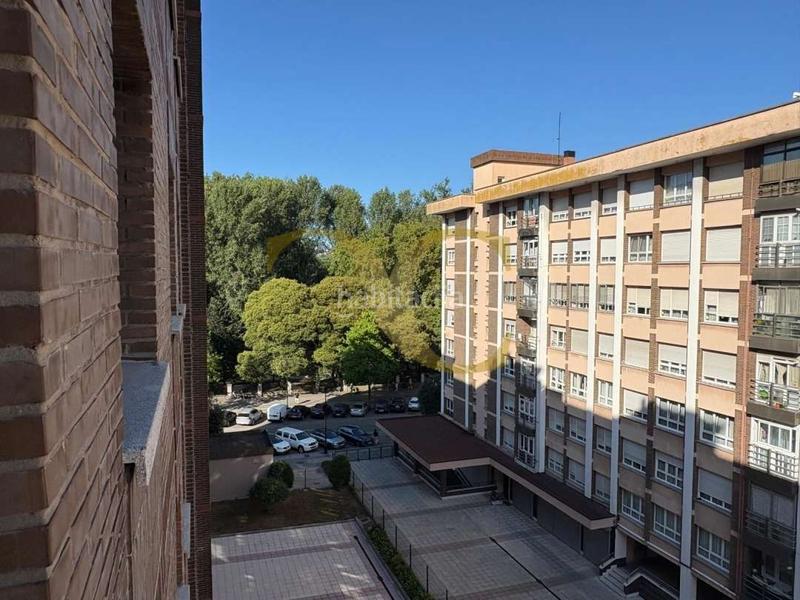 Foto a41866c4-c722-41e7-ac15-b0bac6f95d1d. Etagenwohnung mit heizung in La Arena Gijón