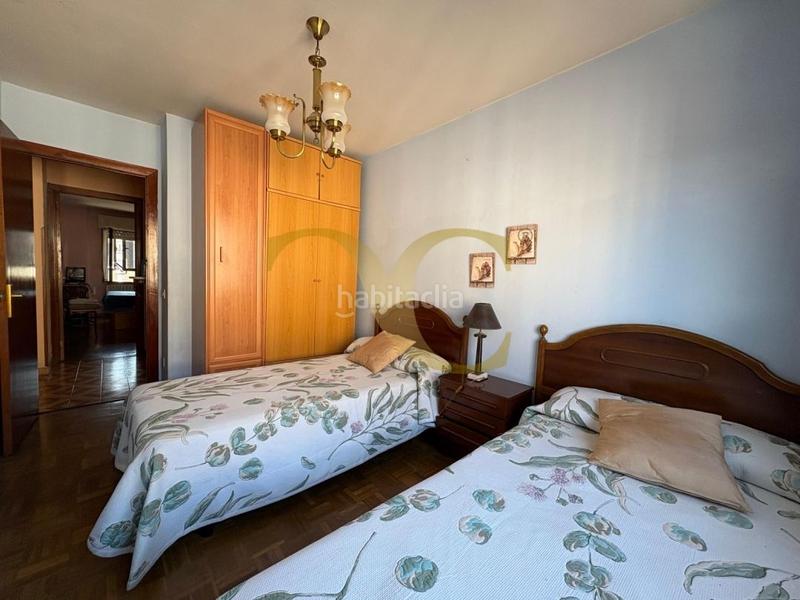 Foto d75fdfbe-5e94-4161-8d75-4f7fc0730b48. Etagenwohnung mit heizung in La Arena Gijón