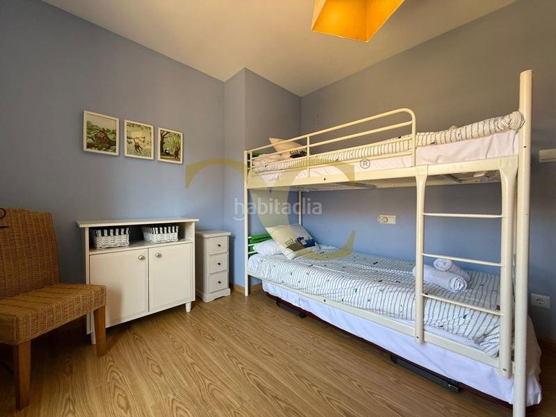 Foto 0a616c7d-96c2-4fe5-917f-2be49a8b0096. Chalet exclusiva chalet pareado con una bonita terraza junto a la playa de póo con licencia vut. en Llanes