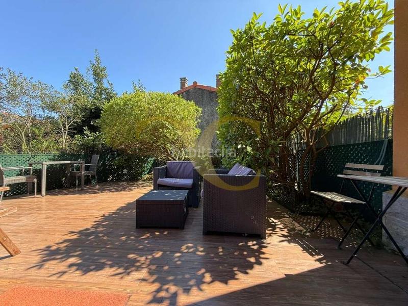 Foto e263c5f8-6389-49b9-971f-4b752a8ad5f5. Chalet exclusiva chalet pareado con una bonita terraza junto a la playa de póo con licencia vut. en Llanes