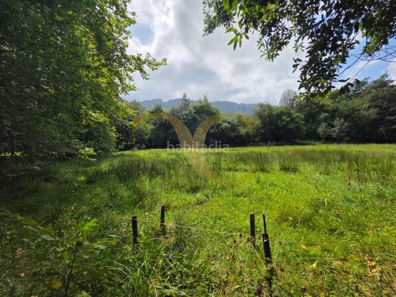 Foto bb5ecec1-e81f-4679-b71c-587625629d9b. Terreno residenziale in Llanes pueblo Llanes