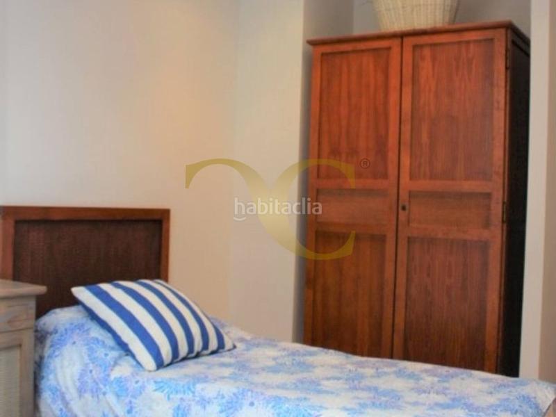 Foto 0d049ecb-471c-434e-b927-d66d8a095da5. Dúplex exclusiva dúplex con terraza a 700 metros de la playa. en Ribadesella