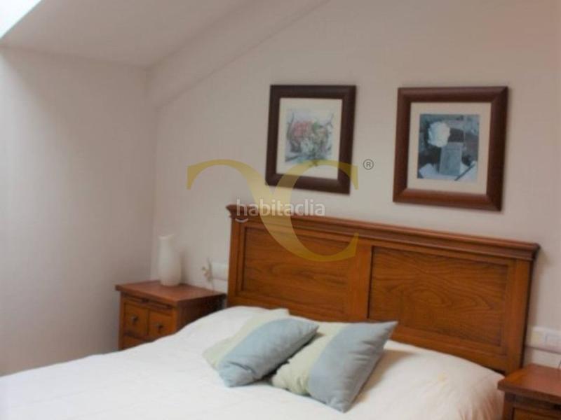 Foto 760767a6-eeb7-40f4-bcd6-b965ea946cb7. Dúplex exclusiva dúplex con terraza a 700 metros de la playa. en Ribadesella