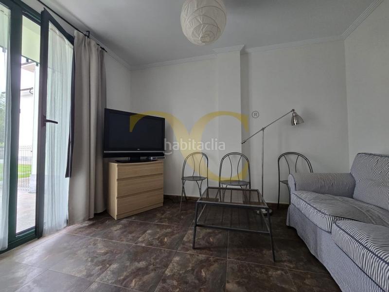Foto 4e1539c5-ef1c-4a46-b3bd-a1ba6b44bb83. Apartamento exclusiva apartamento con amplio jardín junto a posada . en Llanes