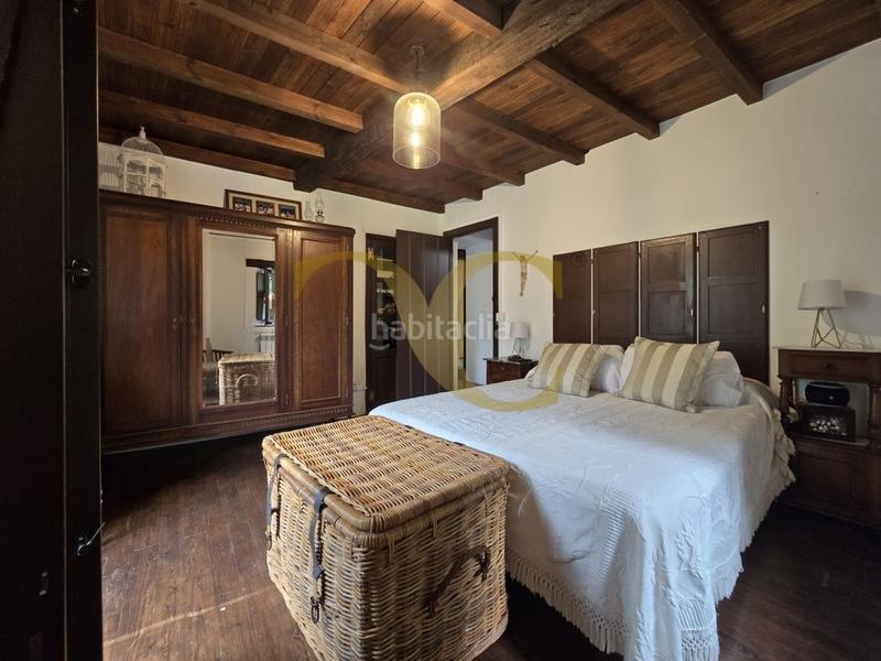 Foto 2dc5a706-5a10-433f-808d-33f13a252a05. Casa adosada exclusiva preciosa casa tradicional con jardín a 5 kilómetros de la playa. en Llanes