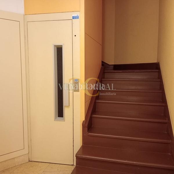 Foto f0c6eb2f-c1bf-4ebb-8ba7-77fe76c7a6d5. Location appartement avec chauffage parking dans Centro Gijón