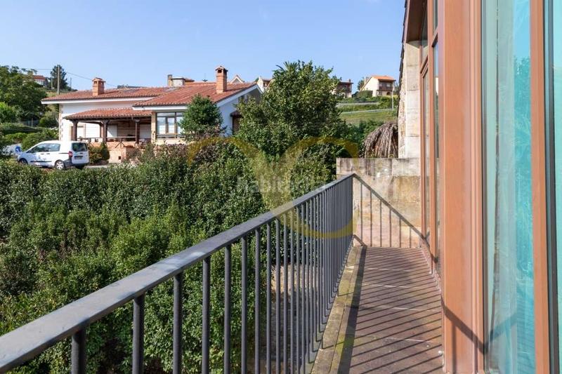 Foto 4131e6db-c9ef-45d2-b0ba-c7cdb165851e. Casa magnífica propiedad en maoño. en Maoño - Azoños Santa Cruz de Bezana