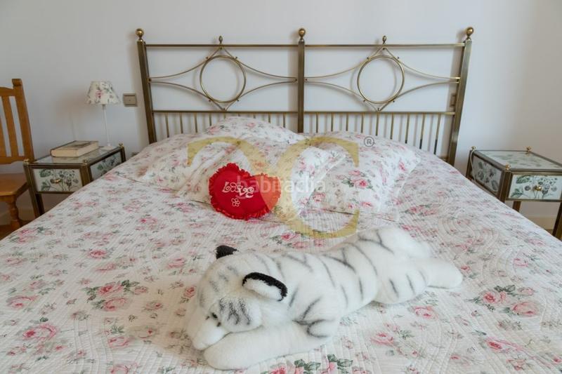 Foto 5a12fb8f-44c0-4845-b609-74f428eb1d92. Casa magnífica propiedad en maoño. en Maoño - Azoños Santa Cruz de Bezana