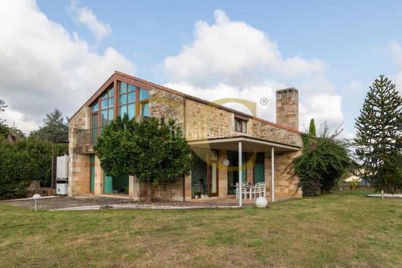 Foto 860b2ea5-2e70-4905-aeea-3e2ffbdfc045. Casa magnífica propiedad en maoño. en Maoño - Azoños Santa Cruz de Bezana