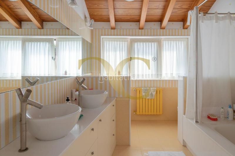 Foto dc6aa5d6-6efe-4f44-8466-62ffd1fe6dbe. Casa magnífica propiedad en maoño. en Maoño - Azoños Santa Cruz de Bezana