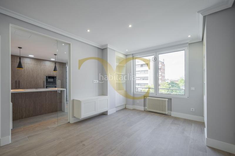 Foto 4061ac49-f8b1-4ca8-b18d-16bf95711a64. Rent flat with heating parking pool in Hispanoamérica-Bernabéu Madrid