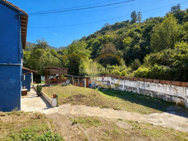 Foto dcd5f9ec-1d5b-410e-a9aa-80dd66fc5b63. Casa con riscaldamento in Parroquias Sur - La Manjoya Oviedo