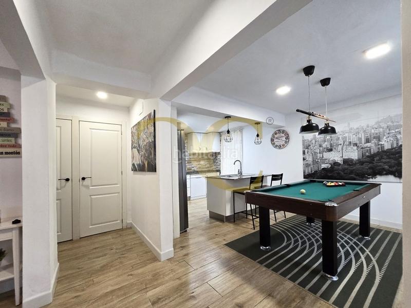 Foto e30d145e-450f-47d9-8f8c-9fc7a09207ad. Casa con riscaldamento in Parroquias Sur - La Manjoya Oviedo