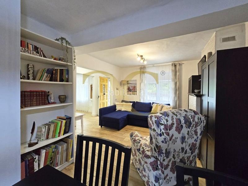 Foto fa1cd9f2-c565-4230-bafb-06b46a6466b2. Casa con riscaldamento in Parroquias Sur - La Manjoya Oviedo