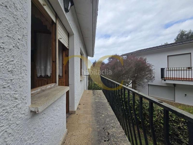 Foto a6d086e6-3816-44c4-bc9a-275181f2de98. Casa amb calefacció a Celorio-Poó-Parres Llanes