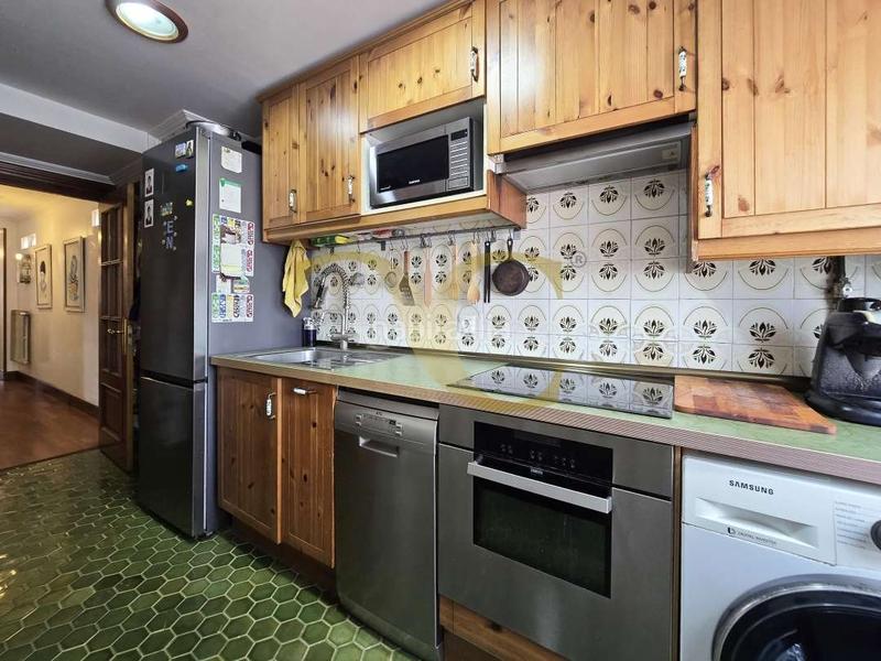 Foto 1d354ab0-ac2b-4aa0-95df-783d0031a021. Appartement avec chauffage dans Fontán Oviedo