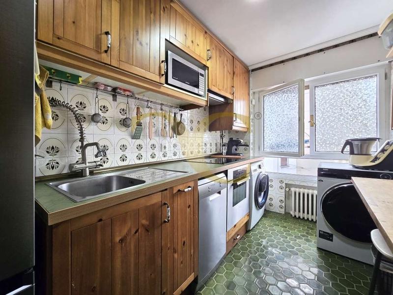 Foto f2ab924a-8044-48c3-b059-ac234118417c. Appartement avec chauffage dans Fontán Oviedo
