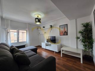 Location Appartement  Calle saturnino fresno. Piso de alquiler en zona de los prados