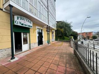 Lloguer Local Comercial  Paseo canalejas. Estupendo local comercial recién reformado.