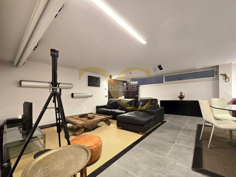 Foto 1bb82908-8ab9-423a-9719-c3145e74025a. Casa la joya arquitectónica villa de lujo en Somió. en Gijón