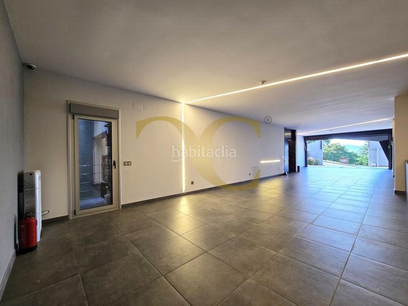 Foto 49d6fe50-5319-4102-ae67-7e3af6526e73. Casa la joya arquitectónica villa de lujo en Somió. en Gijón