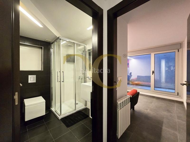 Foto 6fdffe9e-0614-4793-ab03-edac0f846dd2. Casa la joya arquitectónica villa de lujo en Somió. en Gijón